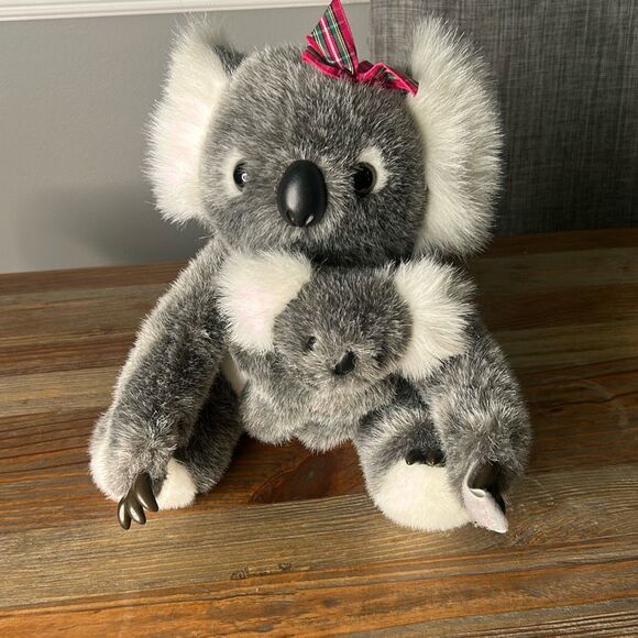 Toy hut Sydney Australia koala mom and baby plush stuffed animals hugging‎ - Picture 2 of 8